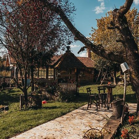 Gresna Pilnica Hotel Klenovnik Luaran gambar