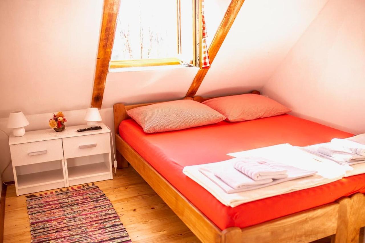 Gresna Pilnica Hotel Klenovnik Luaran gambar