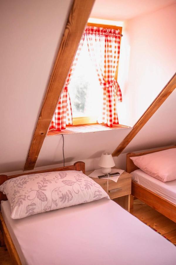 Gresna Pilnica Hotel Klenovnik Luaran gambar