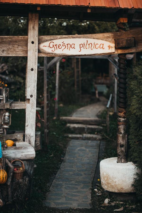 Gresna Pilnica Hotel Klenovnik Luaran gambar